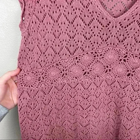 AXCESS Crochet Knit Top - Picture 4 of 12